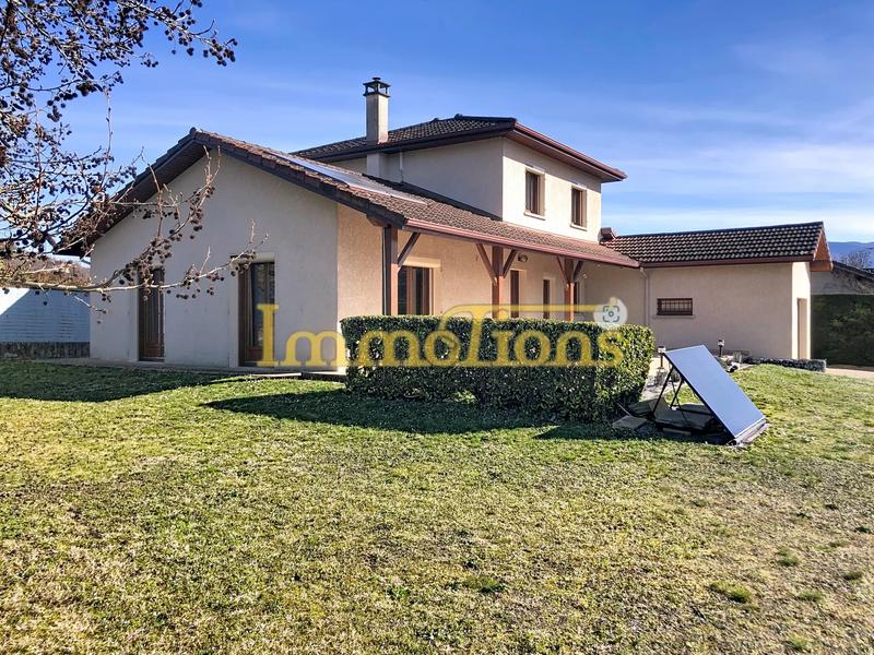 Maison - 112 m² - 4 pièces