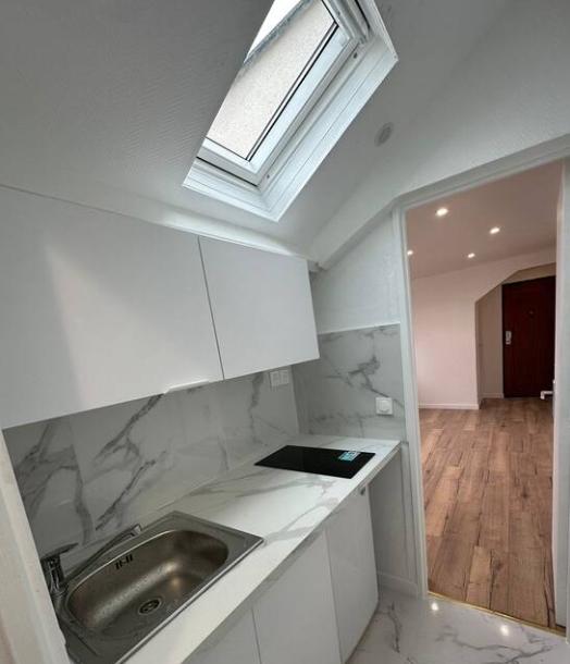 Studio - 28 m² - 1 pièce