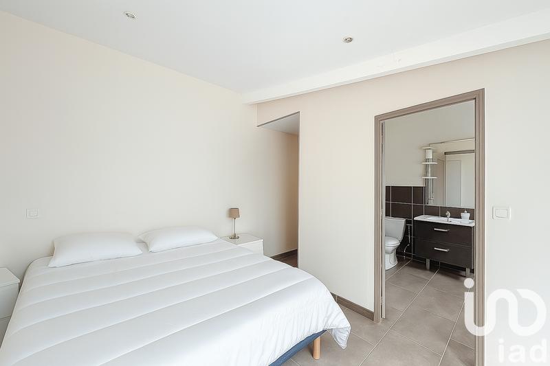 Maison - 198 m² - 8 pièces