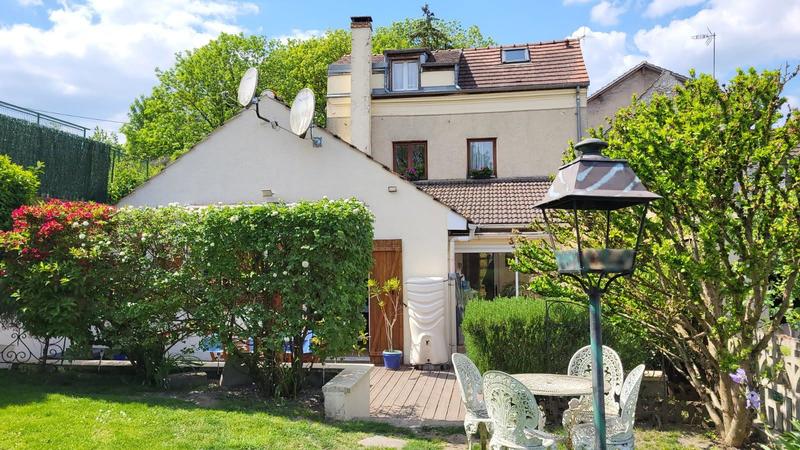 Maison - 100 m² - 5 pièces