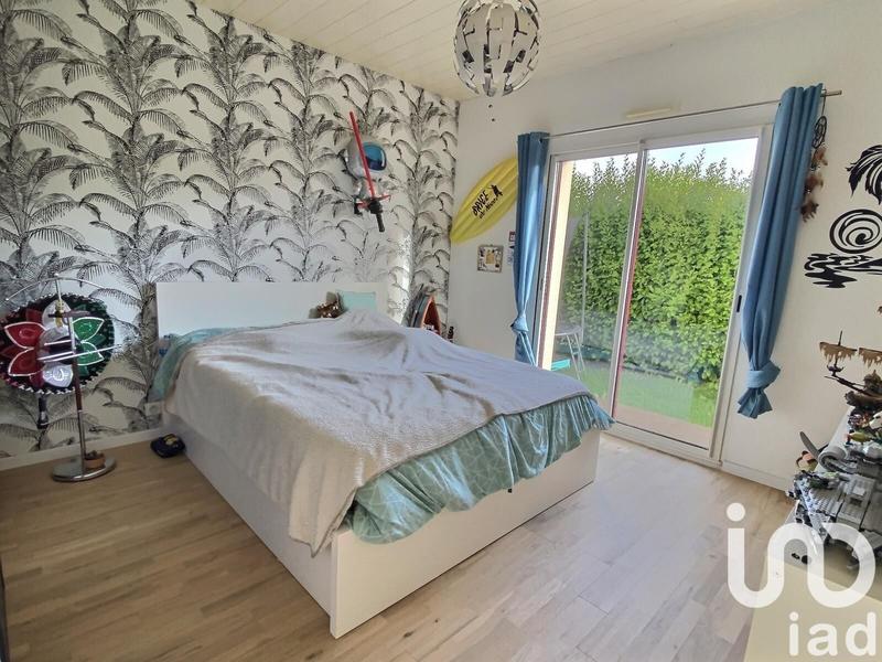 Maison - 239 m² - 7 pièces