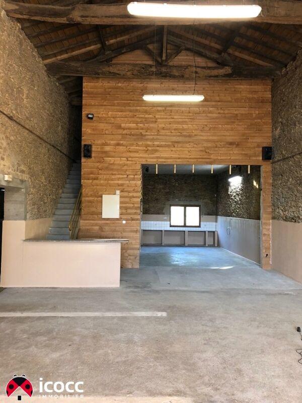 Maison - 477 m² - 21 pièces