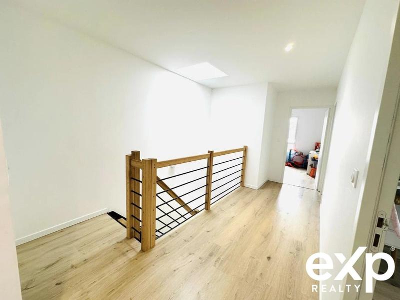 Maison - 148 m² - 6 pièces