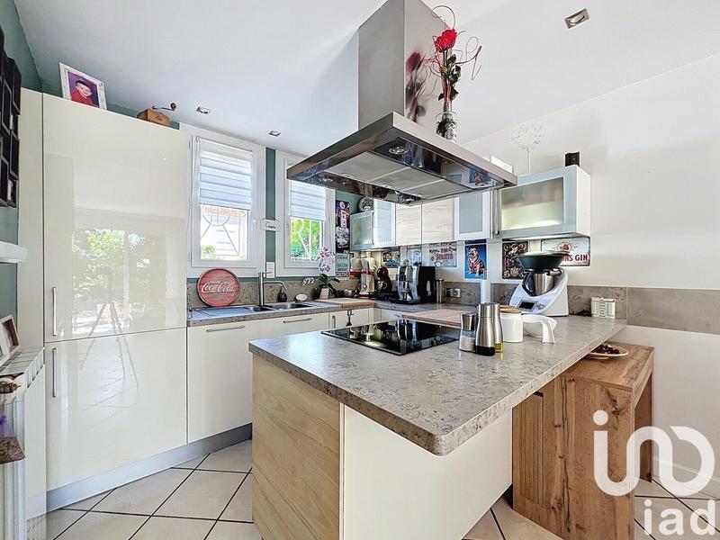 Maison - 80 m² - 5 pièces