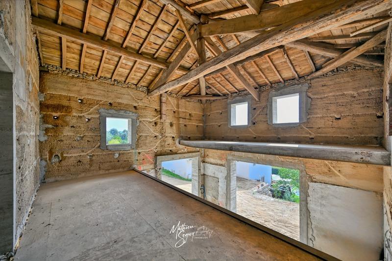 Maison - 190 m² - 6 pièces