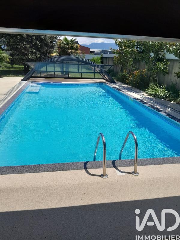 Maison - 186 m² - 7 pièces