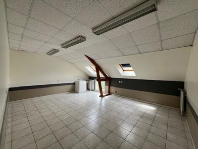 Local d'activités - 174 m²