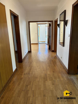 Immeuble - 291 m² - 11 pièces