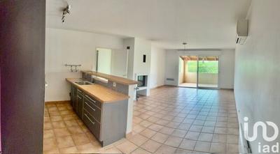 Appartement - 84 m² - 4 pièces