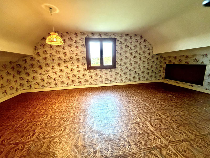 Maison - 140 m² - 6 pièces