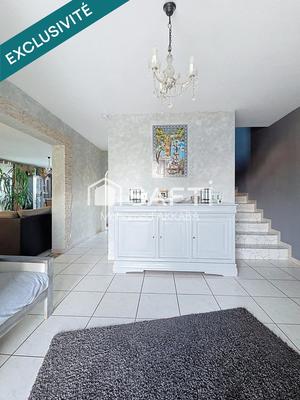 Maison - 195 m² - 6 pièces