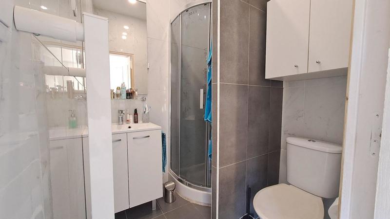 Maison - 224 m² - 8 pièces