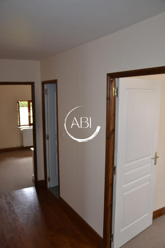 Maison - 185 m² - 6 pièces