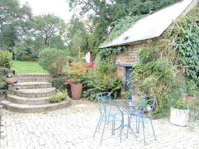 Maison - 233 m² - 7 pièces