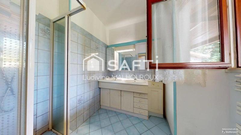 Maison - 137 m² - 6 pièces