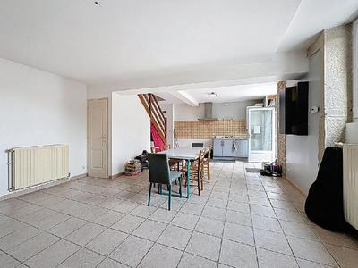 Maison - 79 m² - 3 pièces