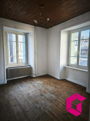 Maison - 73 m² - 7 pièces