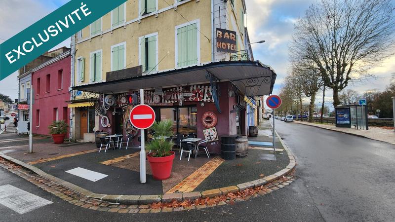 Local commercial - 111 m² - 3 pièces