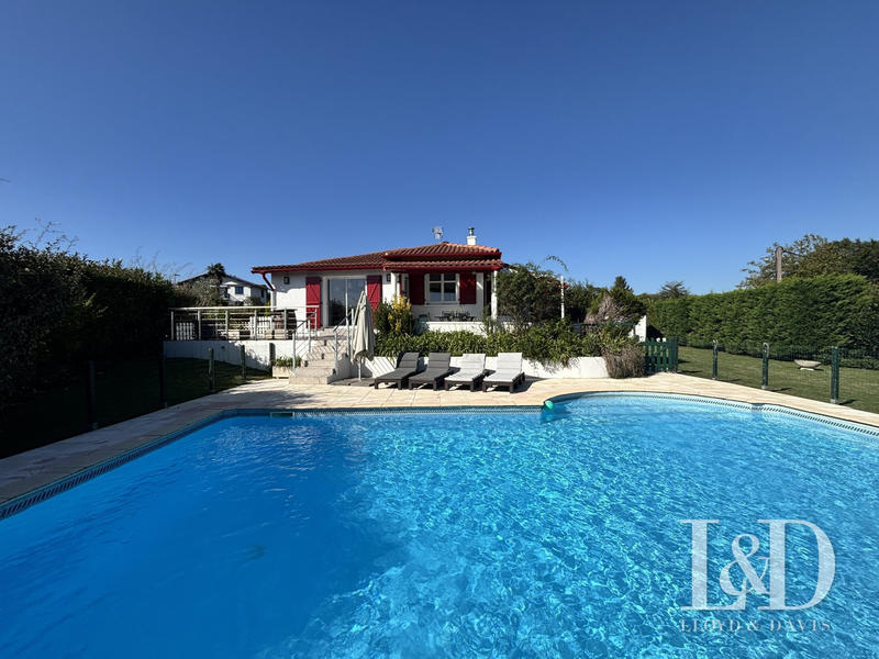 Maison contemporaine - 145 m² - 6 pièces