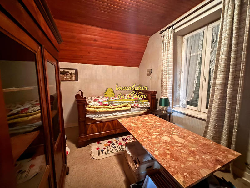 Maison - 255 m² - 10 pièces