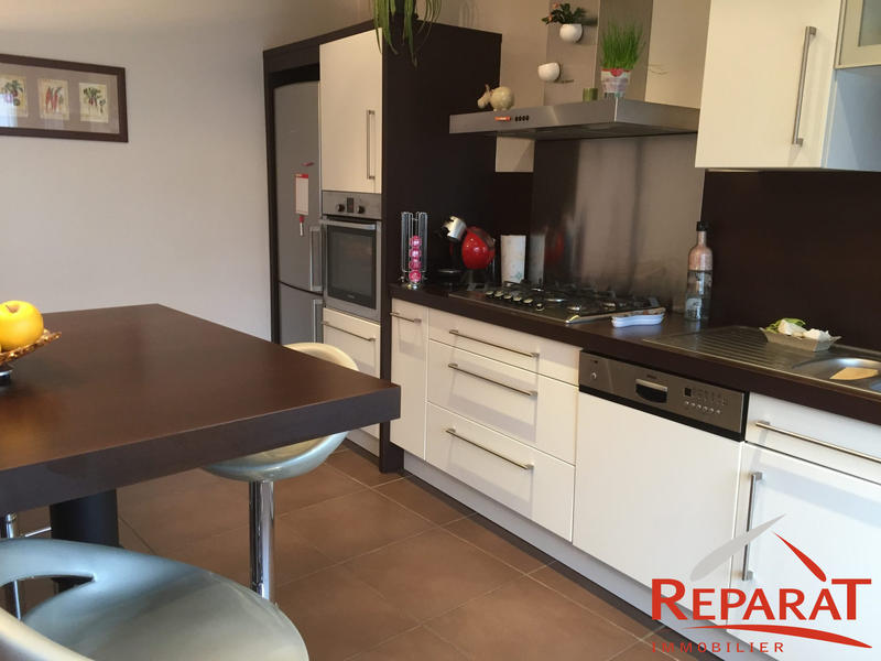 Maison - 110 m² - 4 pièces