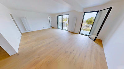 Appartement - 97 m² - 4 pièces