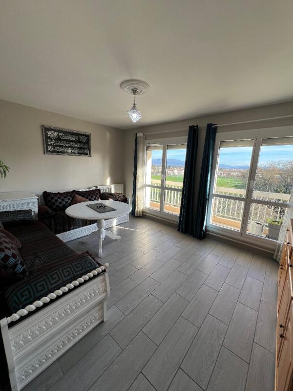 Appartement - 83 m² - 5 pièces