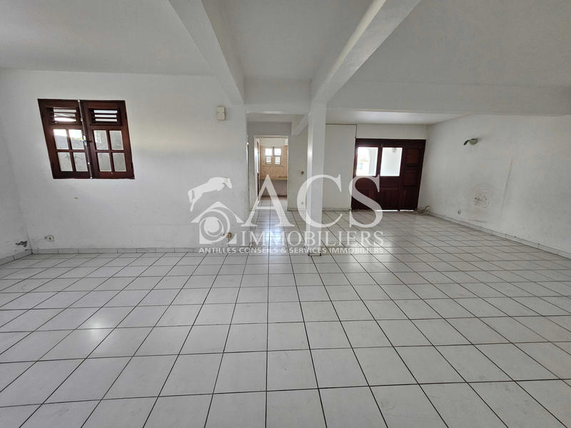 Immeuble - 263 m² - 9 pièces