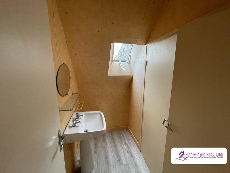 Maison - 132 m² - 8 pièces