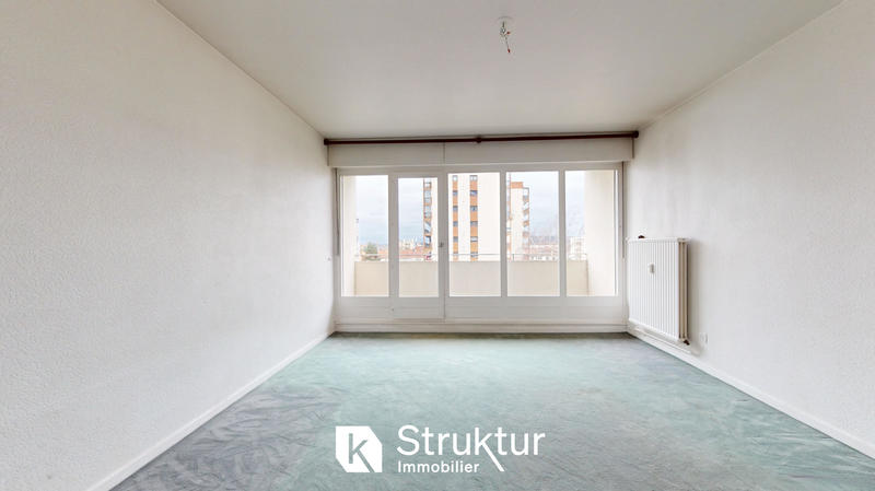 Appartement - 80 m² - 3 pièces