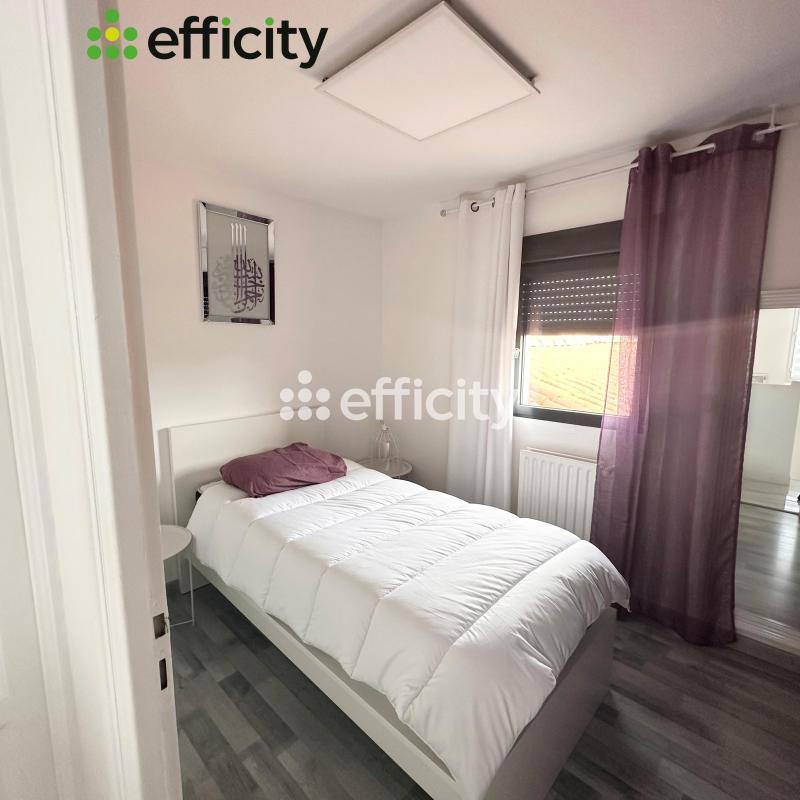 Maison - 180 m² - 5 pièces