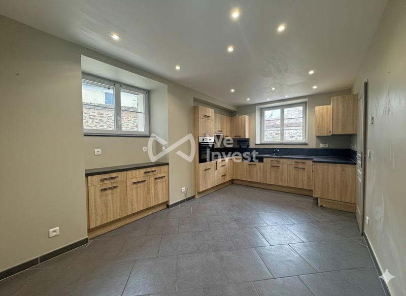 Maison - 160 m² - 6 pièces