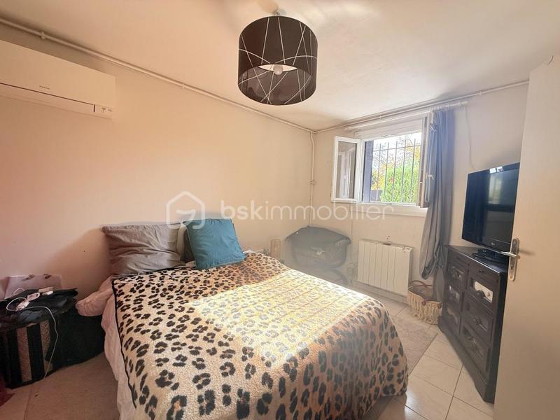 Pavillon - 245 m² - 13 pièces