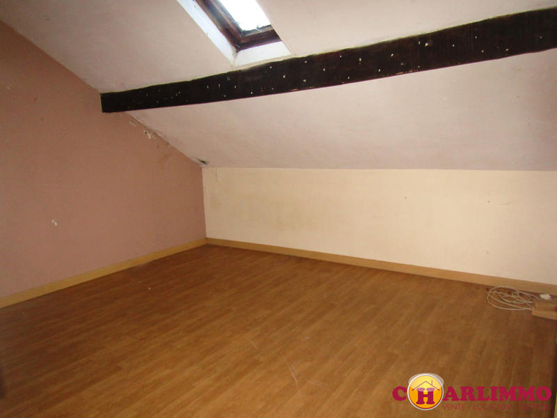 Maison traditionnelle - 115 m² - 7 pièces