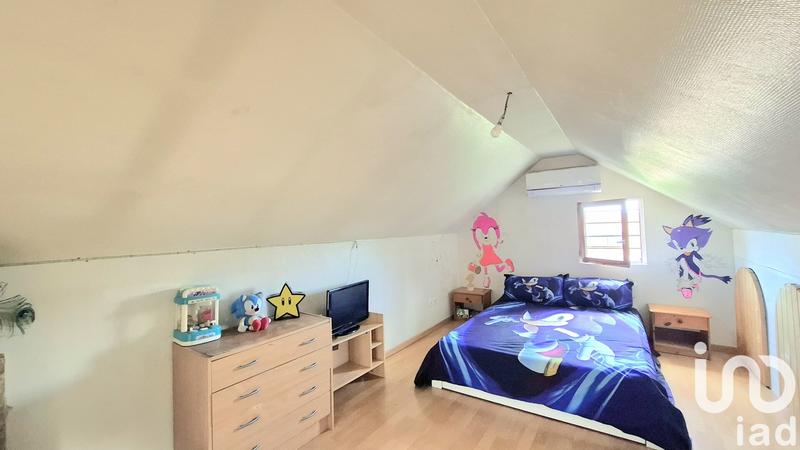 Maison - 183 m² - 8 pièces