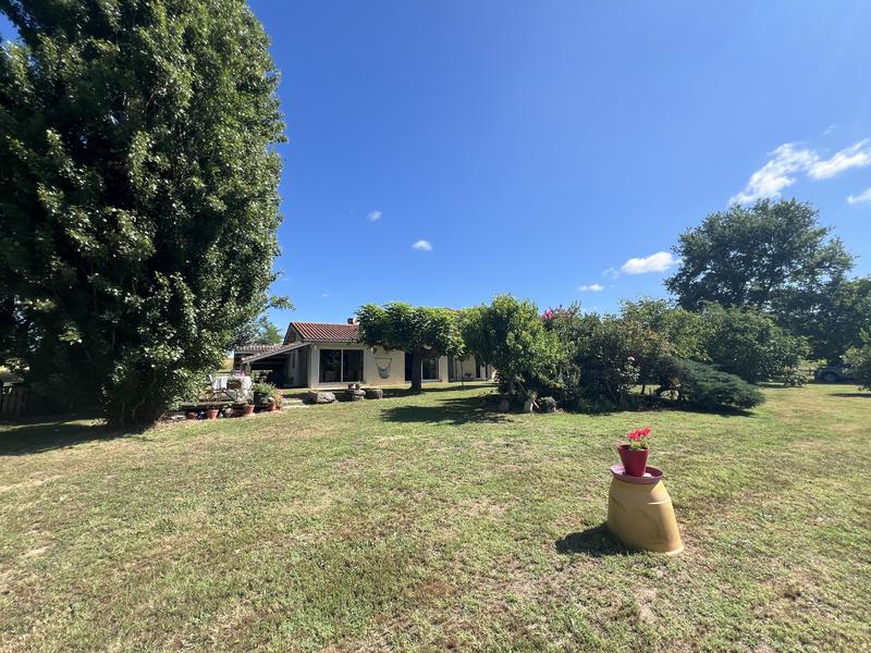 Maison - 158 m² - 6 pièces