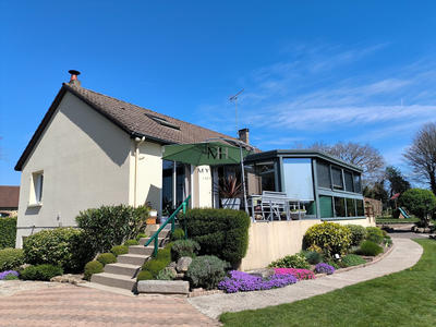 Maison - 131 m² - 6 pièces