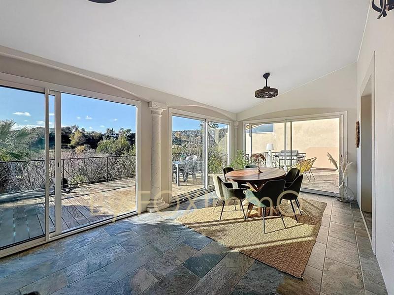 Villa - 120 m² - 5 pièces