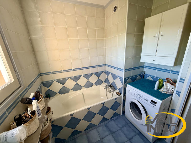 Appartement - 84 m² - 4 pièces