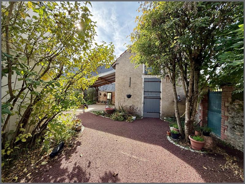 Maison - 105 m² - 5 pièces