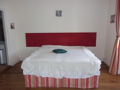 Maison - 176 m² - 8 pièces