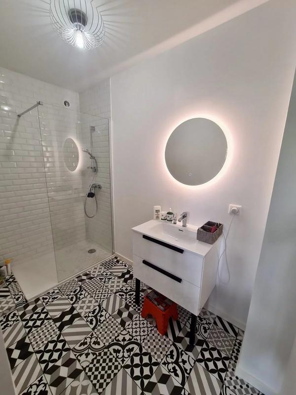 Appartement - 80 m² - 3 pièces