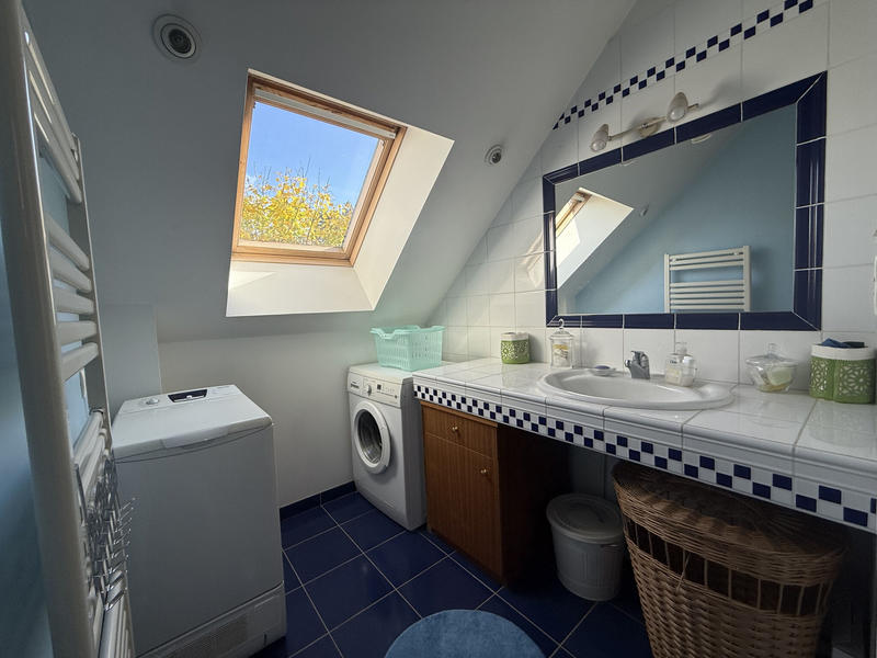 Maison - 191 m² - 7 pièces