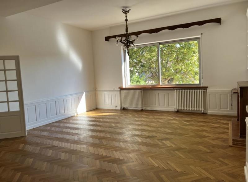 Maison - 185 m² - 7 pièces