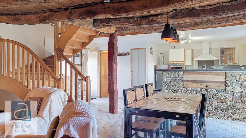 Maison - 103 m² - 5 pièces