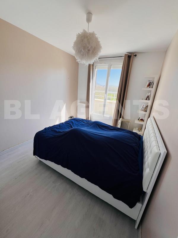 Duplex - 102 m² - 5 pièces