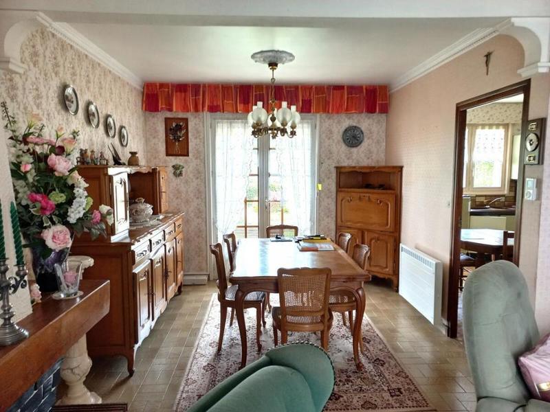 Maison - 154 m² - 9 pièces