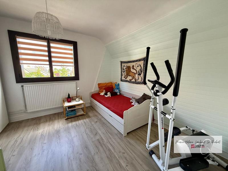 Maison - 105 m² - 7 pièces