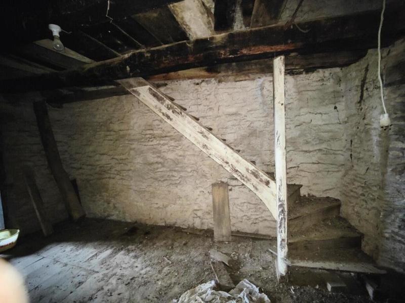 Maison en pierre - 120 m² - 6 pièces