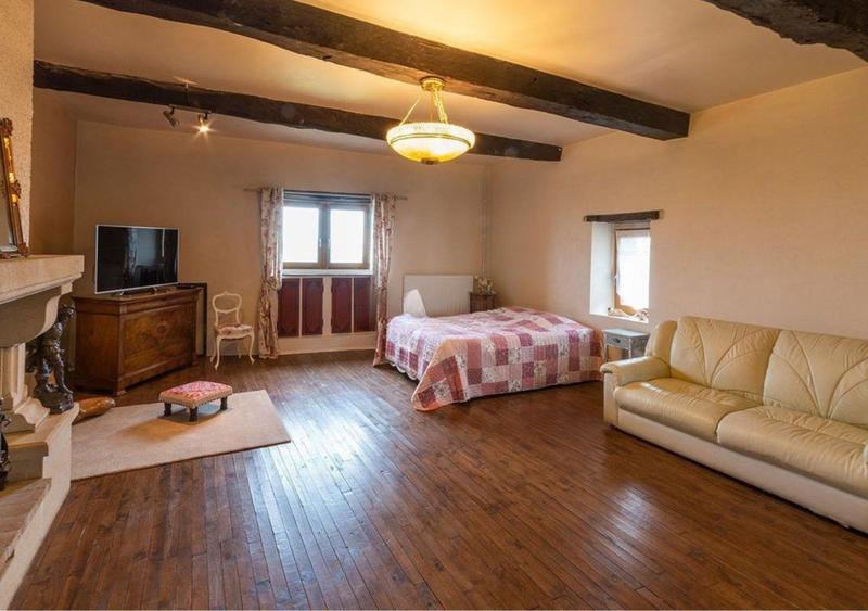 Maison - 179 m² - 6 pièces